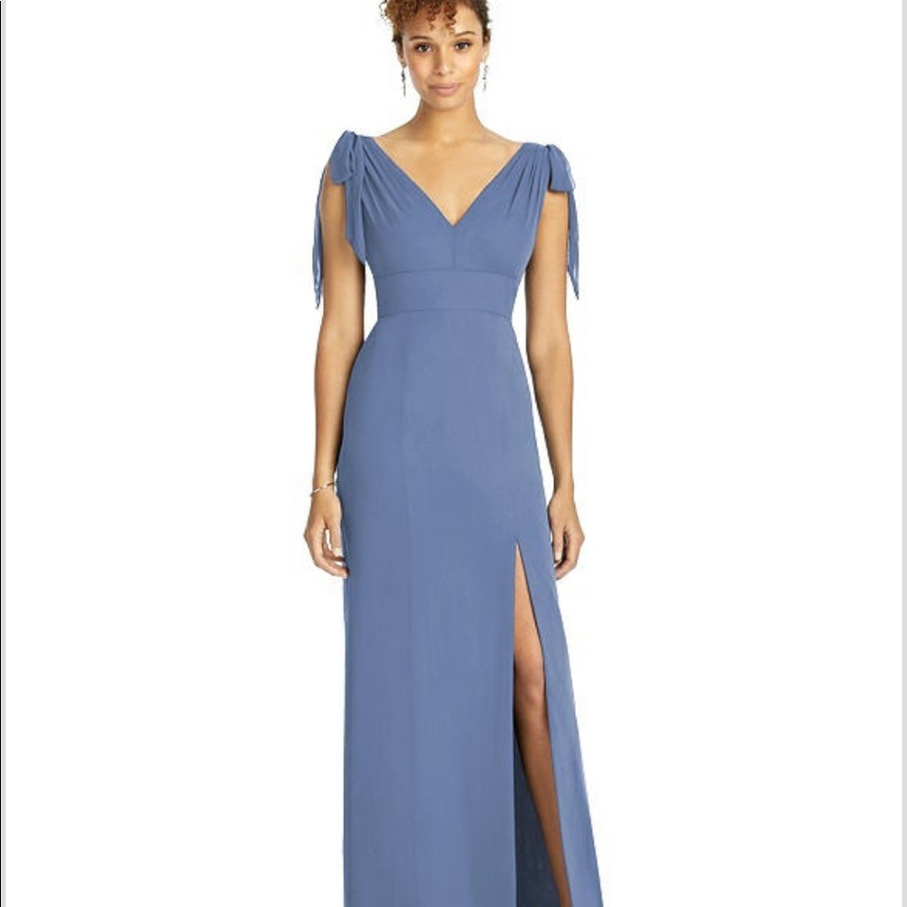NWT bridesmaid dress never altered or worn due to cancelled wedding. Size 4R